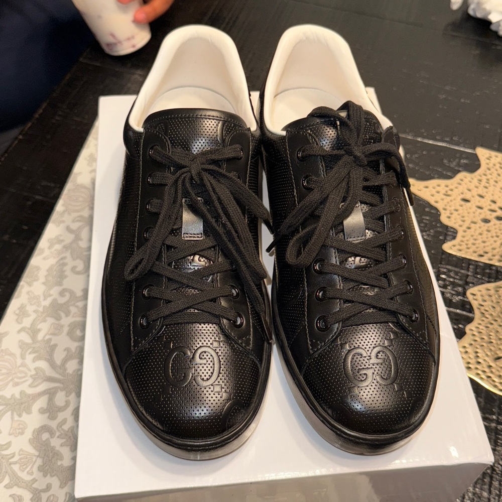 Gucci black Wave Pattern Sole